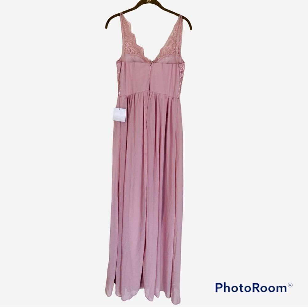Lulu's Lace Maxi Dress - Picture 3 of 4